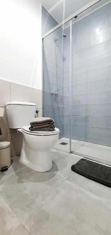 Hostal Urban Basic Οσπιταλέτ ντε Λιοβρεγάτ Εξωτερικό φωτογραφία