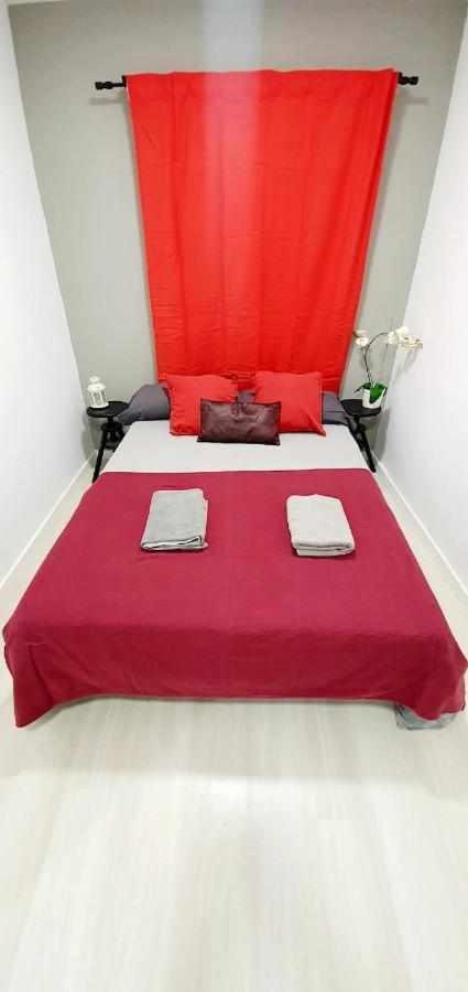 Hostal Urban Basic Οσπιταλέτ ντε Λιοβρεγάτ Εξωτερικό φωτογραφία