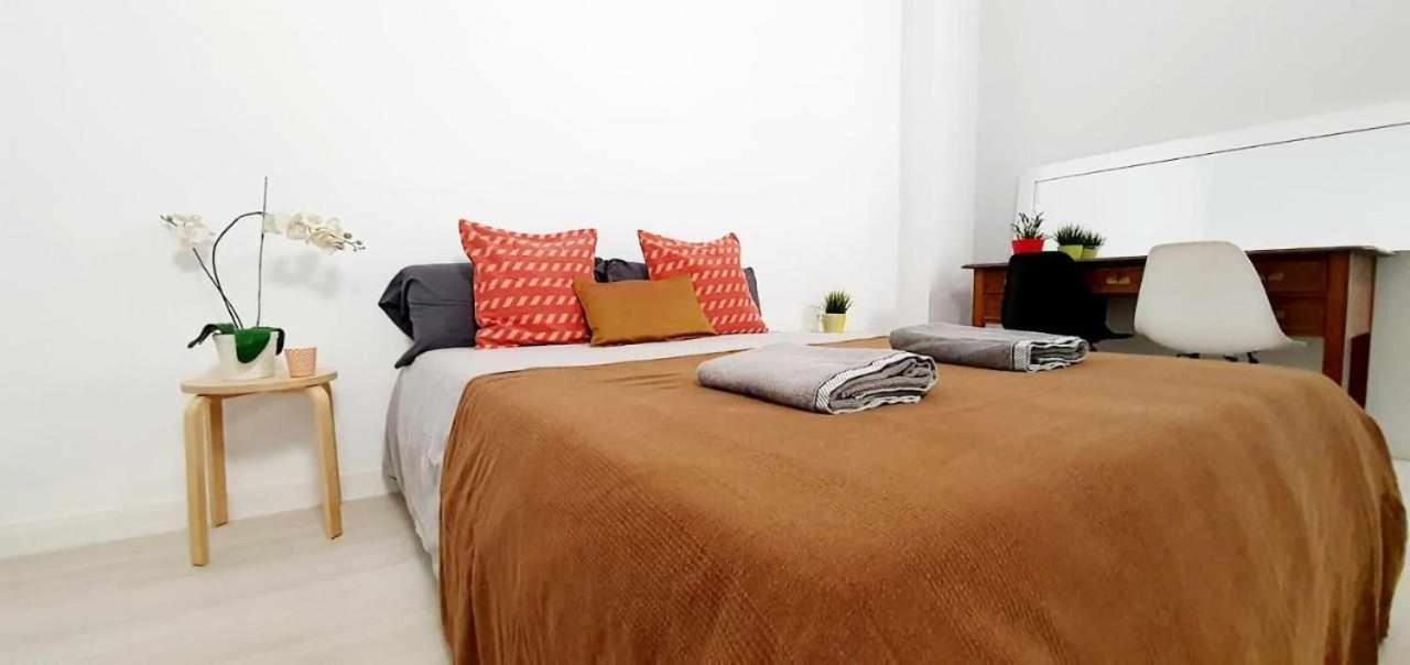 Hostal Urban Basic Οσπιταλέτ ντε Λιοβρεγάτ Εξωτερικό φωτογραφία